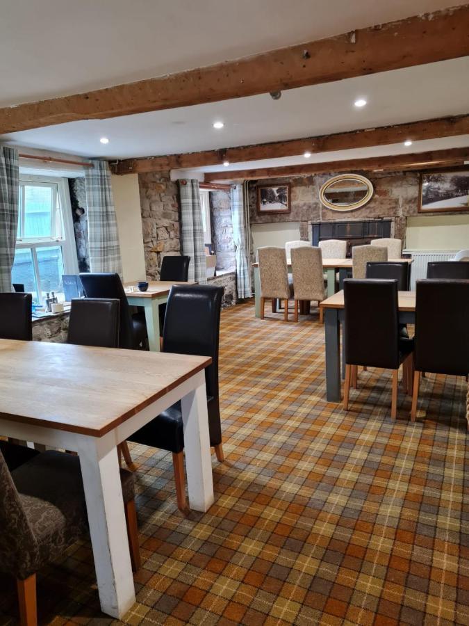 Peak District, The Greyhound Inn, Warslow Circa 1750 Extérieur photo